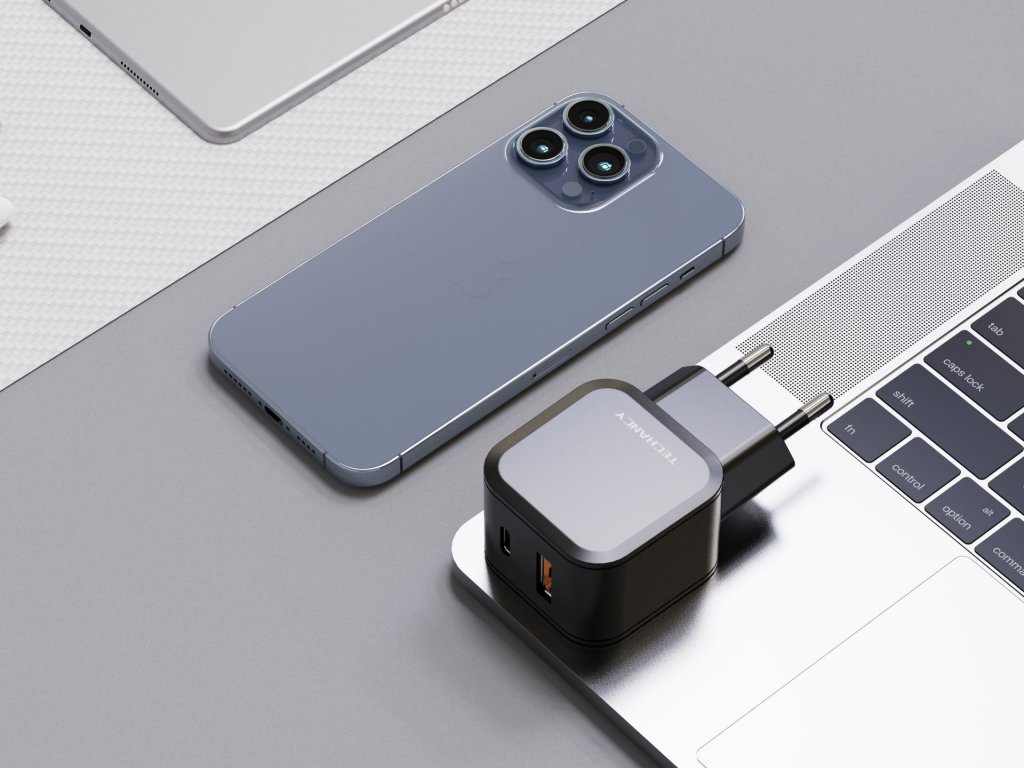 Techancy, Nabíječka 25W USB-C + USB-A